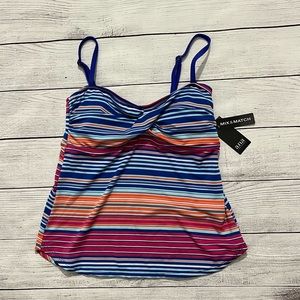 NWT Ana swimsuit top